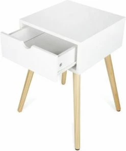 Alice & Fox Nattbord Høyt Treben, Hvit -jollyroom Butikk 512545