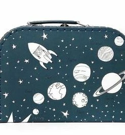 Pelli Anni Pellianni Pappkoffert, Midnatt